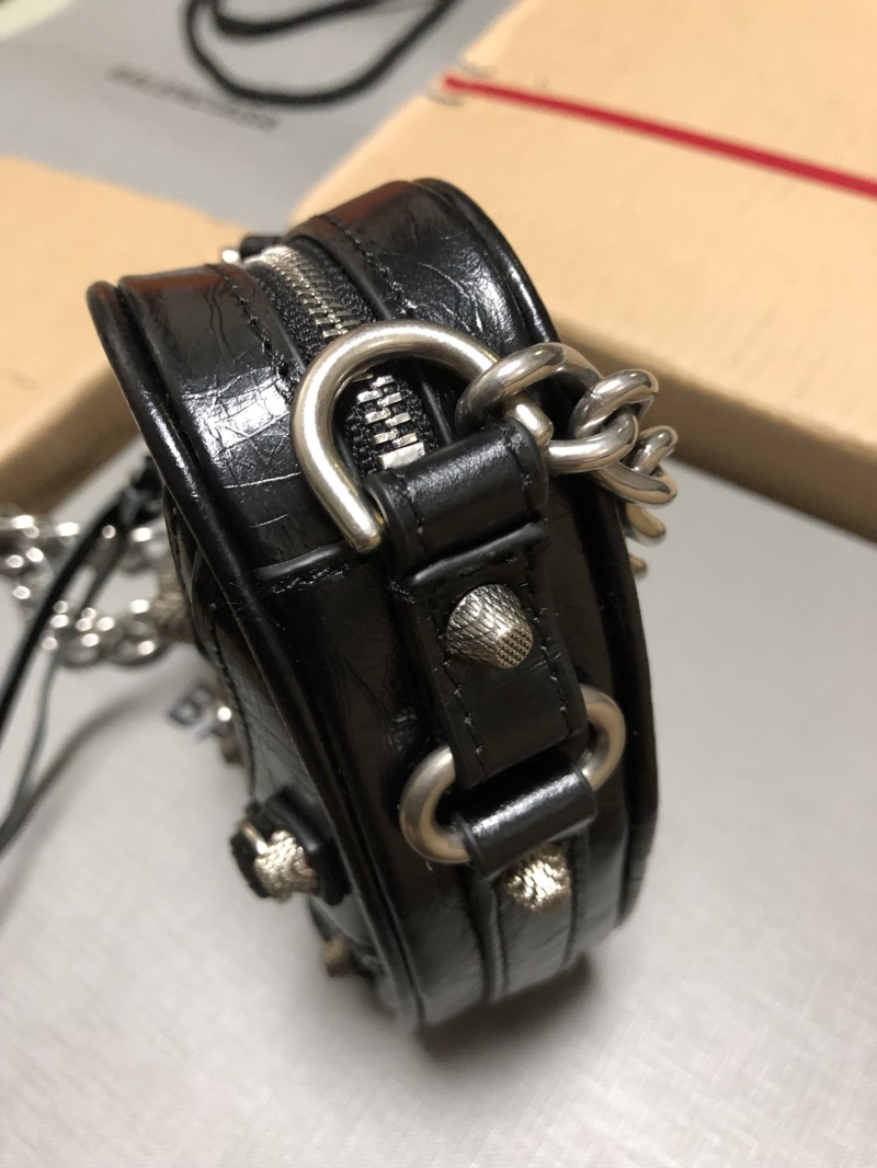 Ba1en*iaga le cagole bags